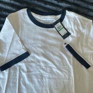 Tommy Hilfiger white boys tshirt - NWT